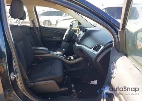 2015 Dodge Journey z USA, uszkodzony, nr VIN 3C4PDCAB5ST564663